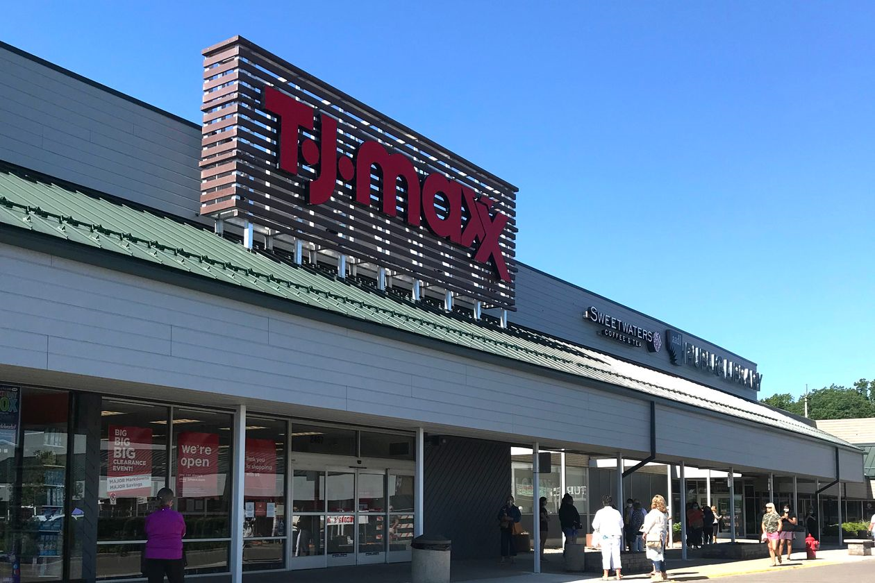 hoppers waited for a T.J. Maxx in Ann Arbor, Mich., to reopen on June 15 after months of closure. Photo: Sarah Nassauer/The Wall Street Journal